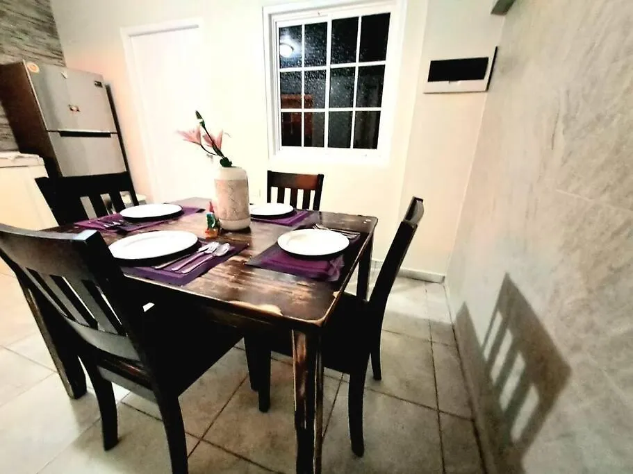 Bushwa Apartments # 4 , 5 Estrellas Oranjestad